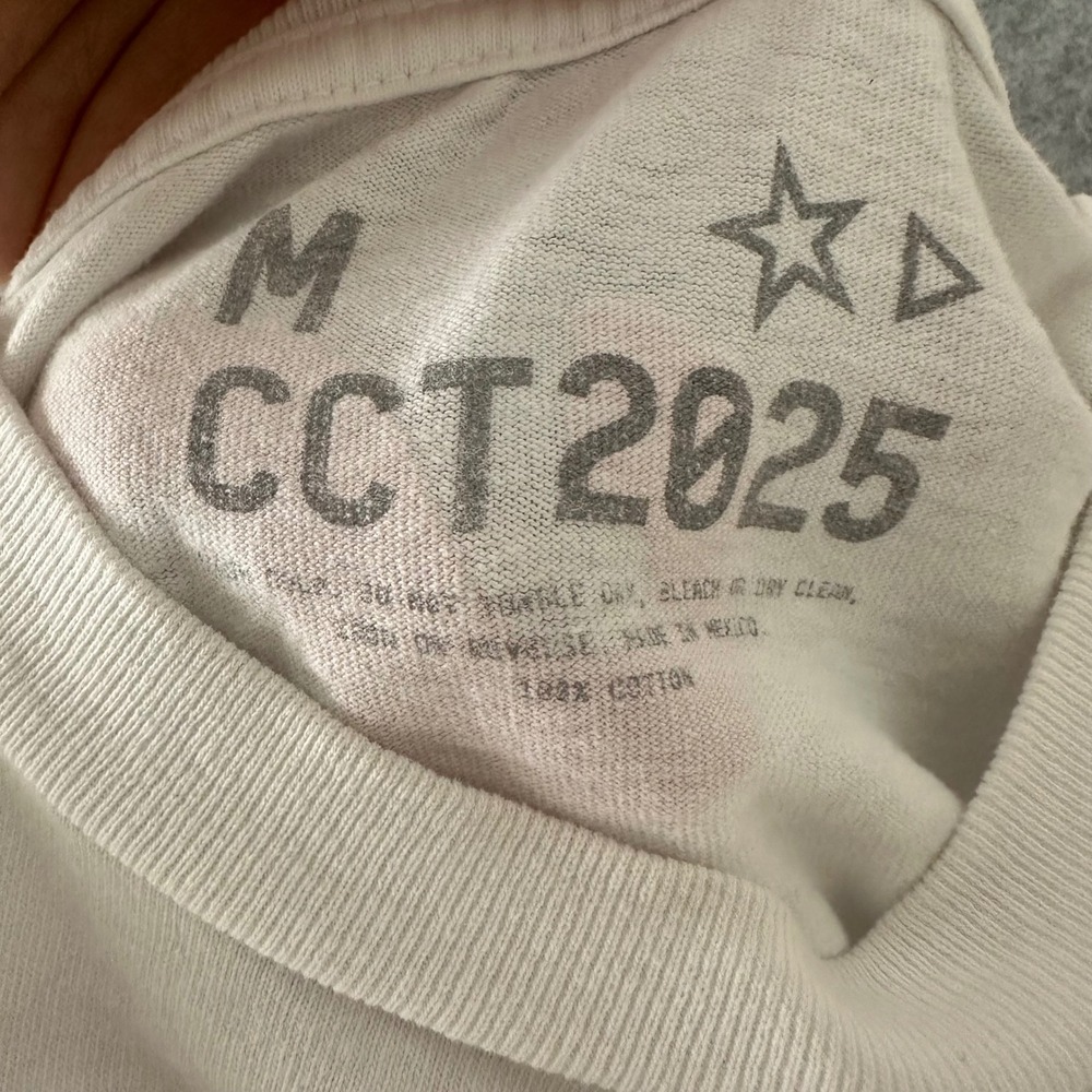Official Beyonce Cowboy Carter Tour 2025 Los Angeles Exclusive Shirt Med CCT2025 - Picture 8 of 8